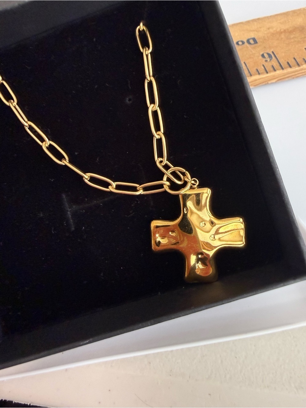 New 18K Non-Tarnish Cross Chain Necklace - Picture 2 of 3